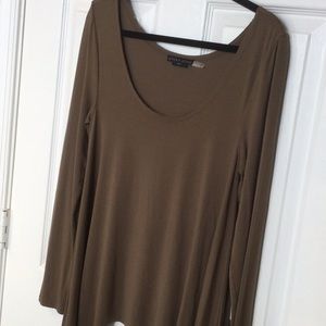 Alice + Olivia tunic top size S